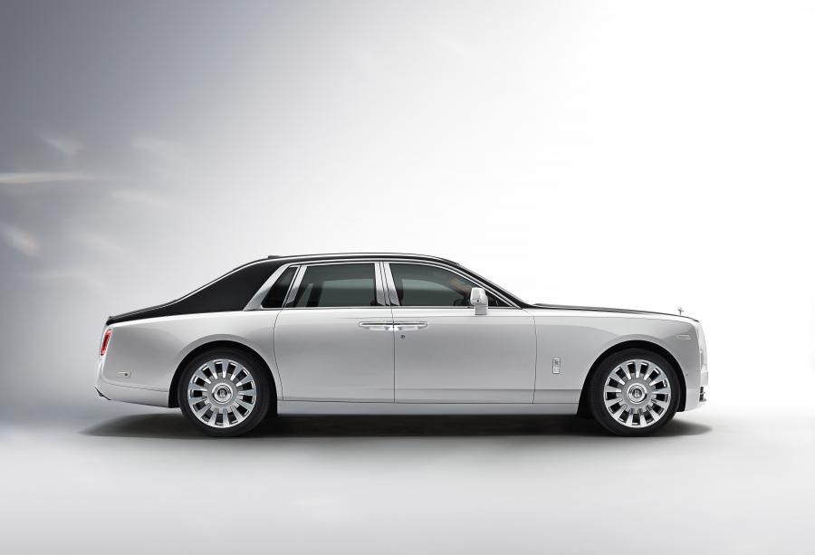  Rolls-Royce Phantom 2017 года  (WW) (фото 3 из 75)